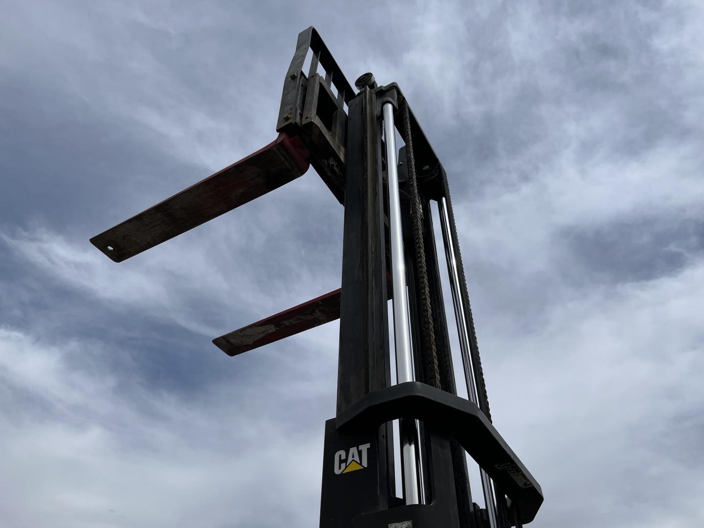 ./imagenes/INVOICE/2019/17987/MONTACARGAS CATERPILLAR GP40N1 (42).JPG